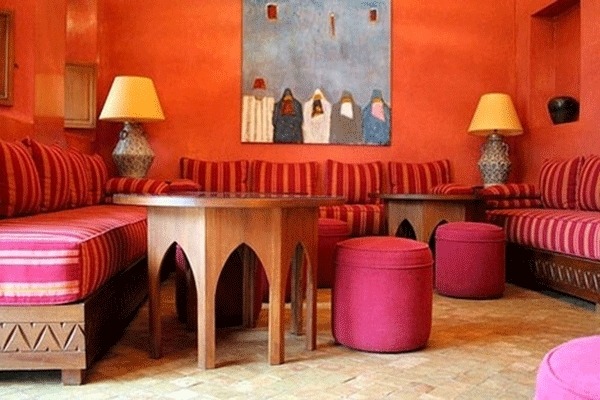 Moroccan style decor furniture ideas sofas stools 