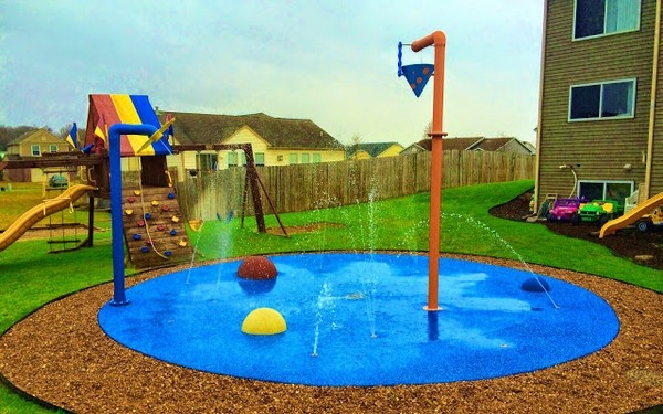 Splash pad backyard water park ideas kids activities