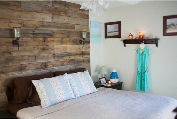 bedroom renovation headboard ideas DIY pallet