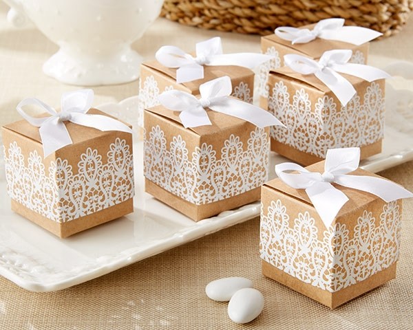 cardboard and lace favor box white ribbons