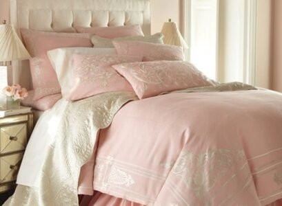 chic-pink-pastel-bedroom-decor-white-bedroom-furniture-tufted-headboard