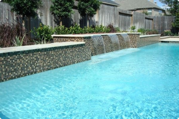 contemporary swimming poolwater features coping Master tile