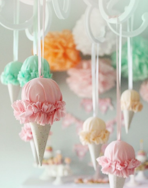 diy nursery decor ideas ice cream ruffles pastel colors