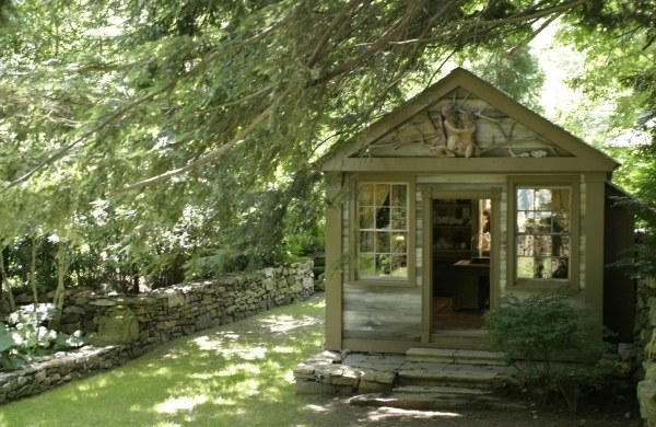 garden-decor-ideas-small-house-backyard-escape-ideas