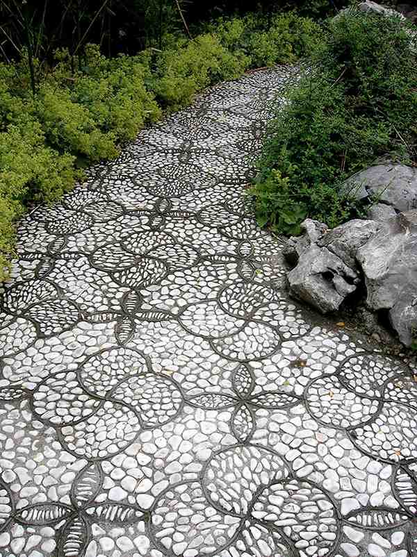 garden-pebble-stone-paths-ideas-creative-design-garden-landscape