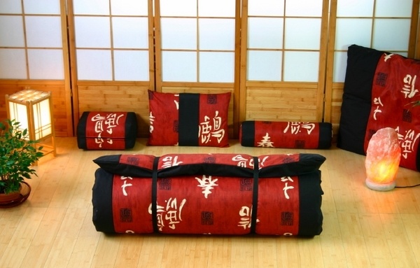 traditional futon mattress roll Japanese futon mattress red black