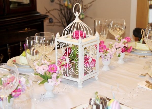 vintage table decoration ideas lantern centerpiece fresh flowers