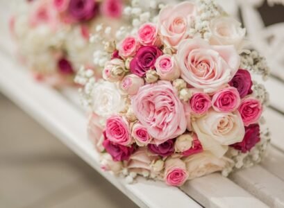 wedding-flowers-wedding-florist-beautiful-bridal-bouquet