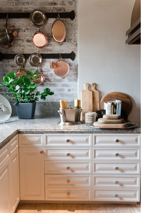  brick-backsplash-kitchen-decorating-ideas-rustic-decor