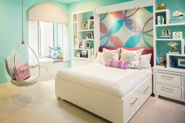 Accent wall ideas colorful floral pattern turquoise white furniture