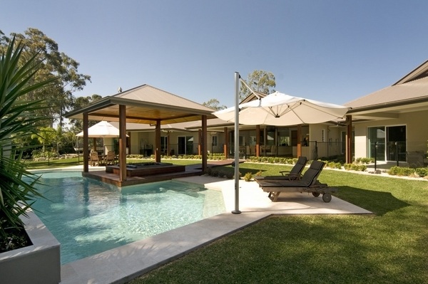 Cantilever pool modern patio sun shade 