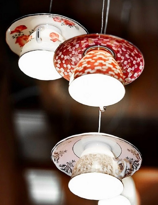 DIY-upcycling-ideas-coffe cups chandelier ideas