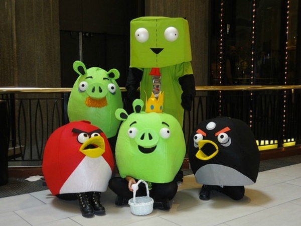  family costumes ideas angry birds