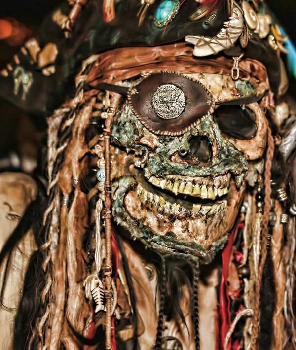 Halloween costumes mask pirate skull eyepatch