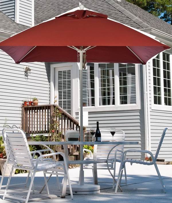 Square wind resistant outdoor sun shades