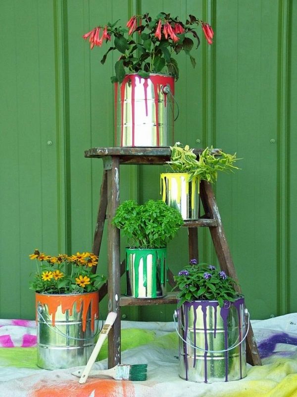 DIY-upcycling-ideas-paint cans cool flower pots DIY