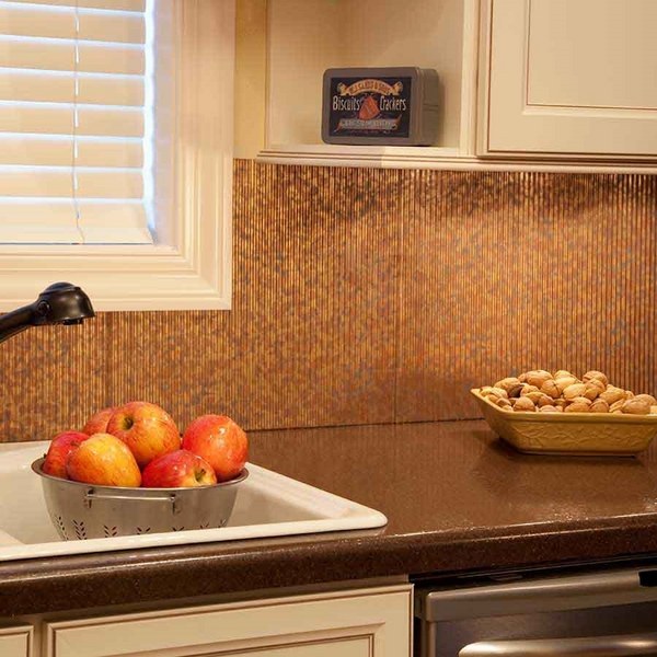 white cabinets decor