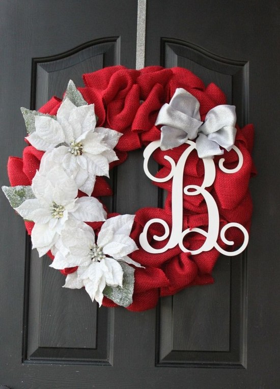 fabulous DIY wreath red burlap white poinsettia 