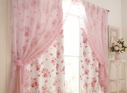 floral-motifs-tow-layers-shabby-chic-curtains-pastel-pink-white