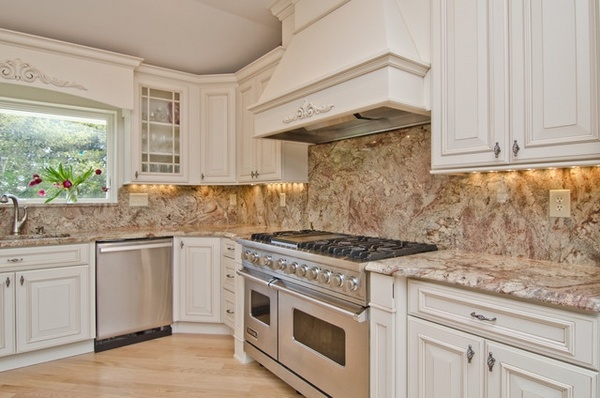 granite-backsplash-white-kitchen-cabinets-kitchen-remodel-ideas