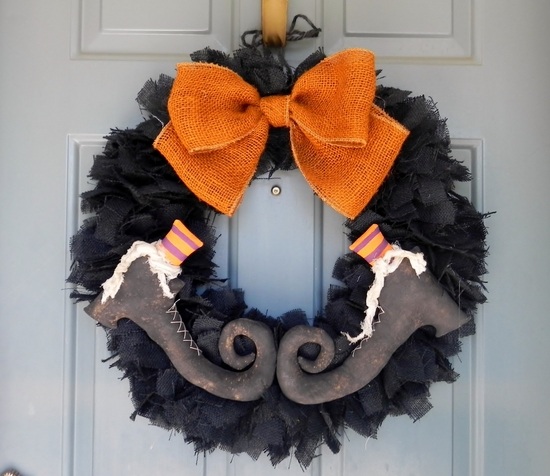 DIY halloween decor ideas witch shoes
