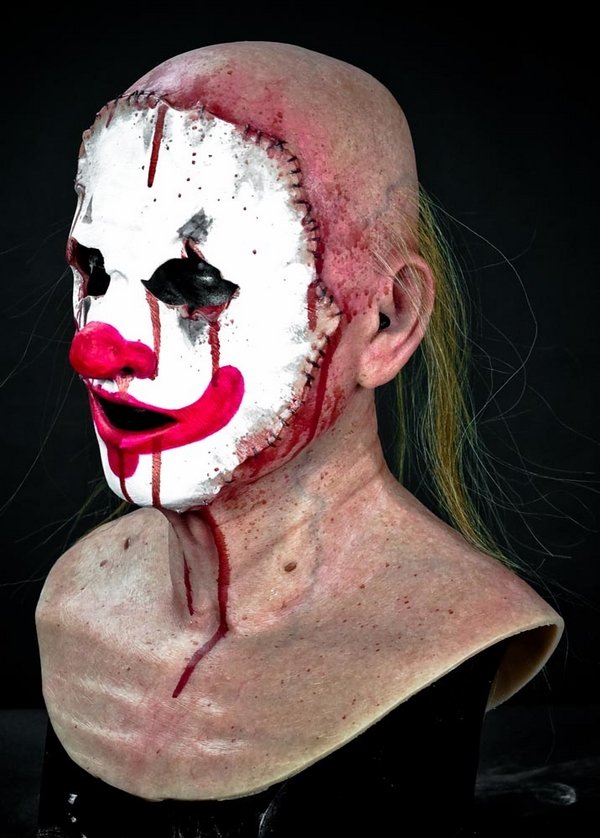 horror-masks-halloween-ideas-scary-clown-stitched-face