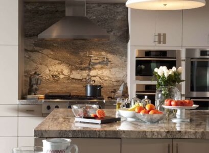 impressive-granite-backsplash-contemporary-kitchen-design-white-cabinets