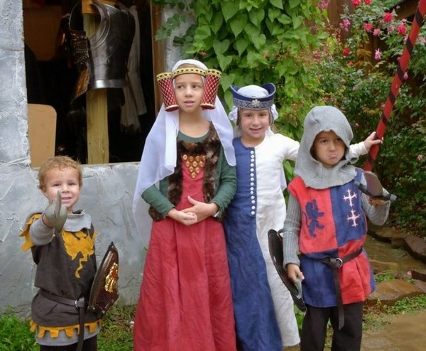 knight toddlers princesses medieval theme ideas