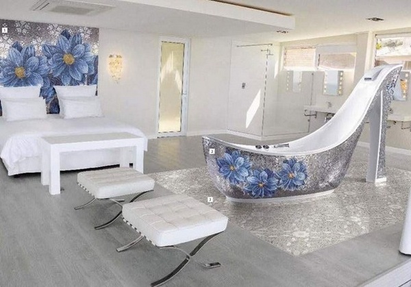 luxury-bathtubs-design-ideas woman shoe luxury bathroom interior design 