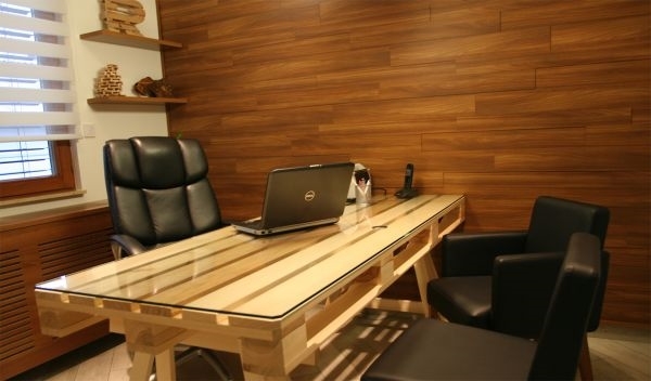 pallet-office-desk-modern-home-office-DIY-furniture-ideas