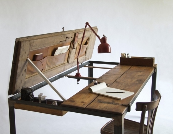 pallet wood desk DIY pallet furniture upcycling ideas