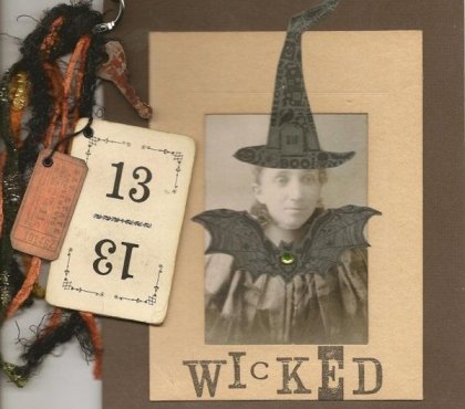 vintage-halloween-decorations-tips-ideas-picture-frame-witch-photo