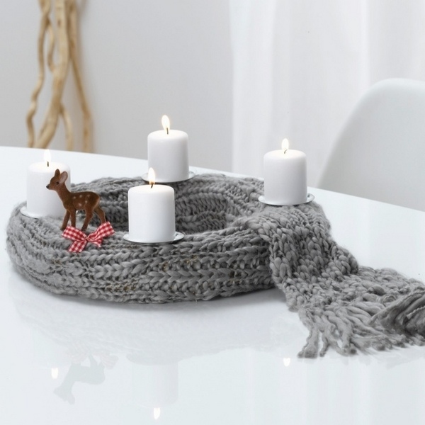 DIY simple design knitted scarf white candles