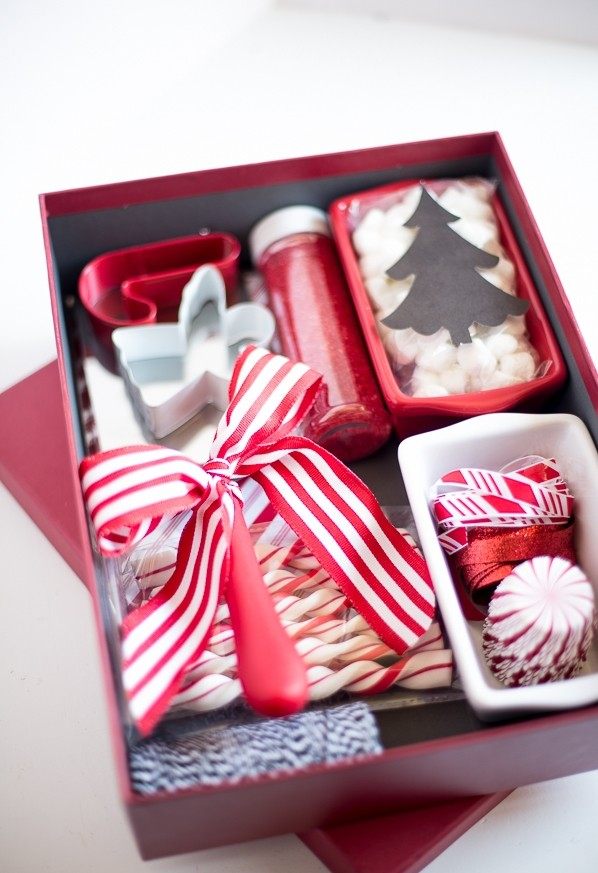 Easy DIY Christmas gifts creative ideas red white