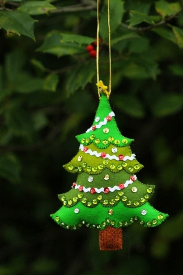 Felt tree ornaments DIY chrsitmas tree ideas