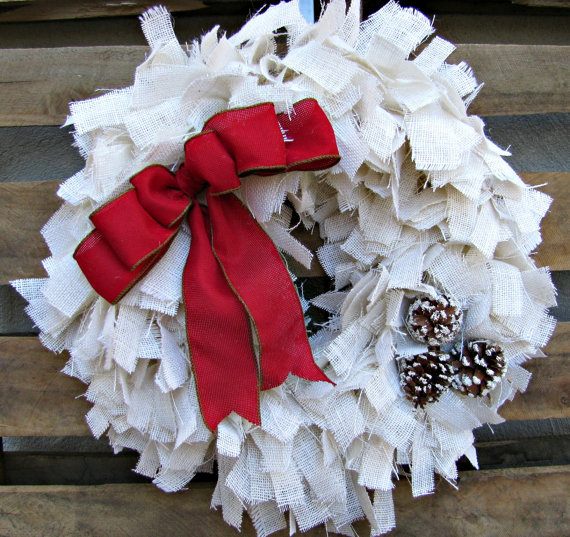Christmas decoration ideas white wreath red bow