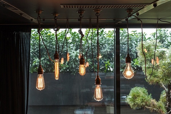 Loft 9b Edison bulbs industrial decor modern design