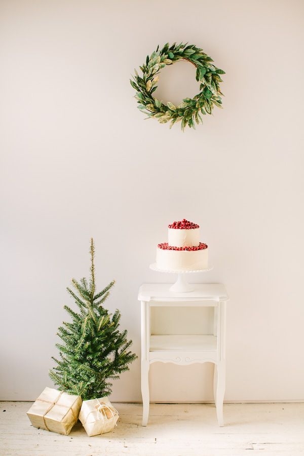 Modern Christmas 2015 ideas for decoration small christmas tree wreath
