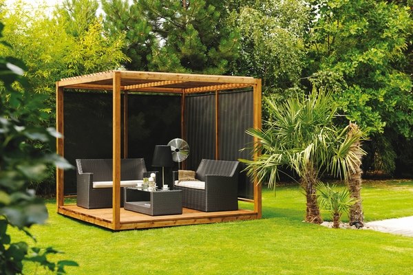 Modern pergola design –arrange a beautiful seating area in the garden