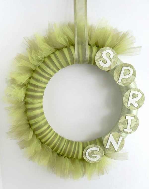Spring ideas pastel green color DIY Easter decorations