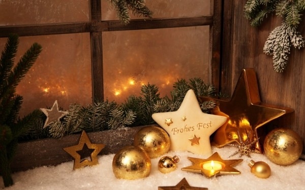 Window decoration for christmas golden stars candles garlands