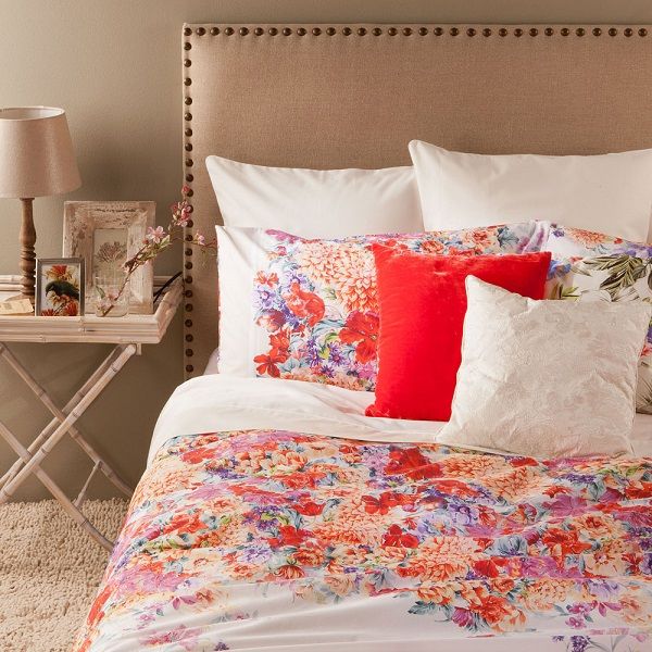 beautiful floral pattern bedding set bedroom decoration ideas