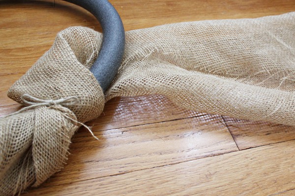 burlap craft ideas step 2