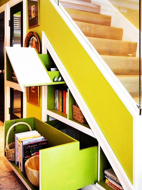 cool-modern-under-stairs-shelves-drawers-storage-ideas
