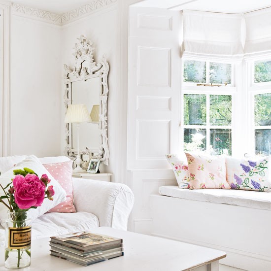 elegant-romantic interior design white sofa decorative pillows