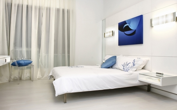white-bedroom-design-ideas-wall-mounted-minimalist-nightstand
