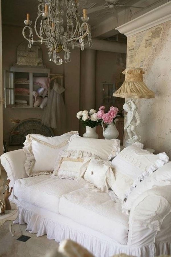shabby chic style furntiure living room ideas white sofa cushions 