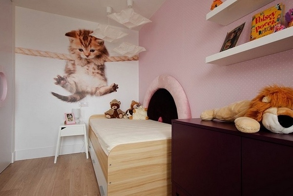 teen girl bedroom decoration accent wall baby cat wallpaper