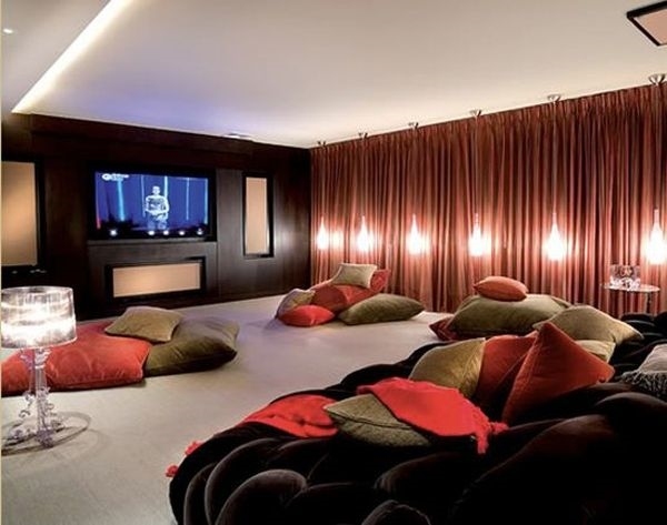 unique-garage-conversion-ideas-home-cinema-ideas-floor-cushions-blackout-curtains
