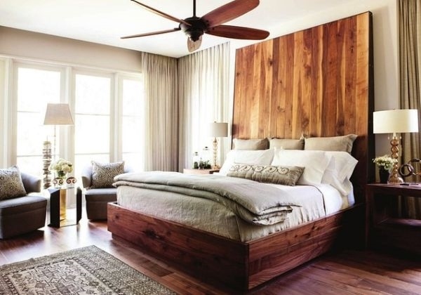 wood-tall-headboard-rustic-bedroom-decoration